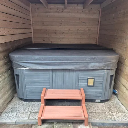 Luxe Boshuisje Met Prive Wellness & Jacuzzi Op De Veluwe 公寓 埃尔默洛