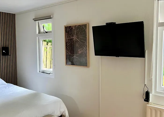 Luxe Boshuisje Met Prive Wellness & Jacuzzi Op De Veluwe Ermelo