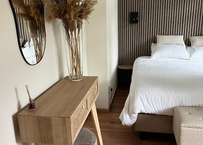 Luxe Boshuisje Met Prive Wellness & Jacuzzi Op De Veluwe Ermelo