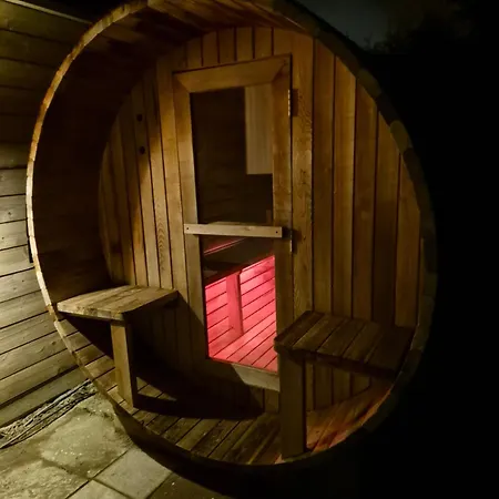 Luxe Boshuisje Met Prive Wellness & Jacuzzi Op De Veluwe شقة *